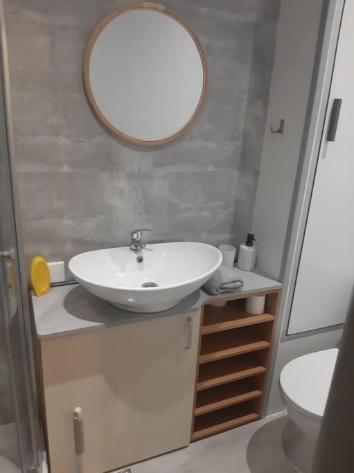 דירות ילנייה גורה Apartament Komfortowy - W Pelni Wyposazony - Spaceapart מראה חיצוני תמונה